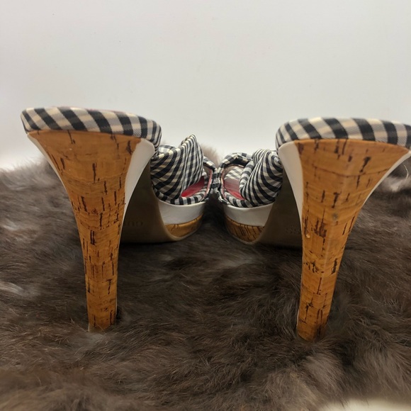 Guess by Marciano Black and White Gingham Heels - Picture 3 of 5